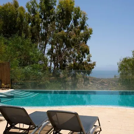 컨트리하우스 La Malvasia Arico Viejo