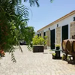 La Malvasia