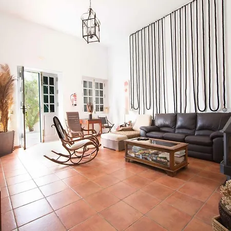 La Malvasia * Arico Viejo