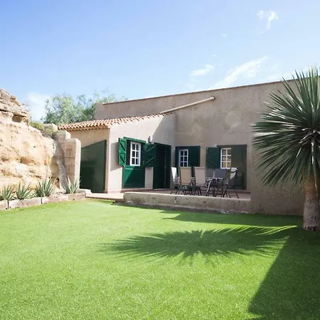 Holiday home La Malvasia